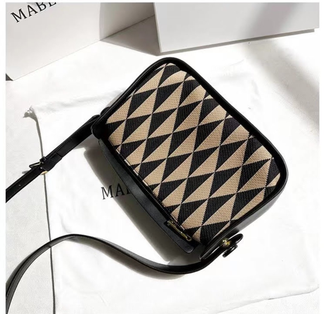 women hand bags