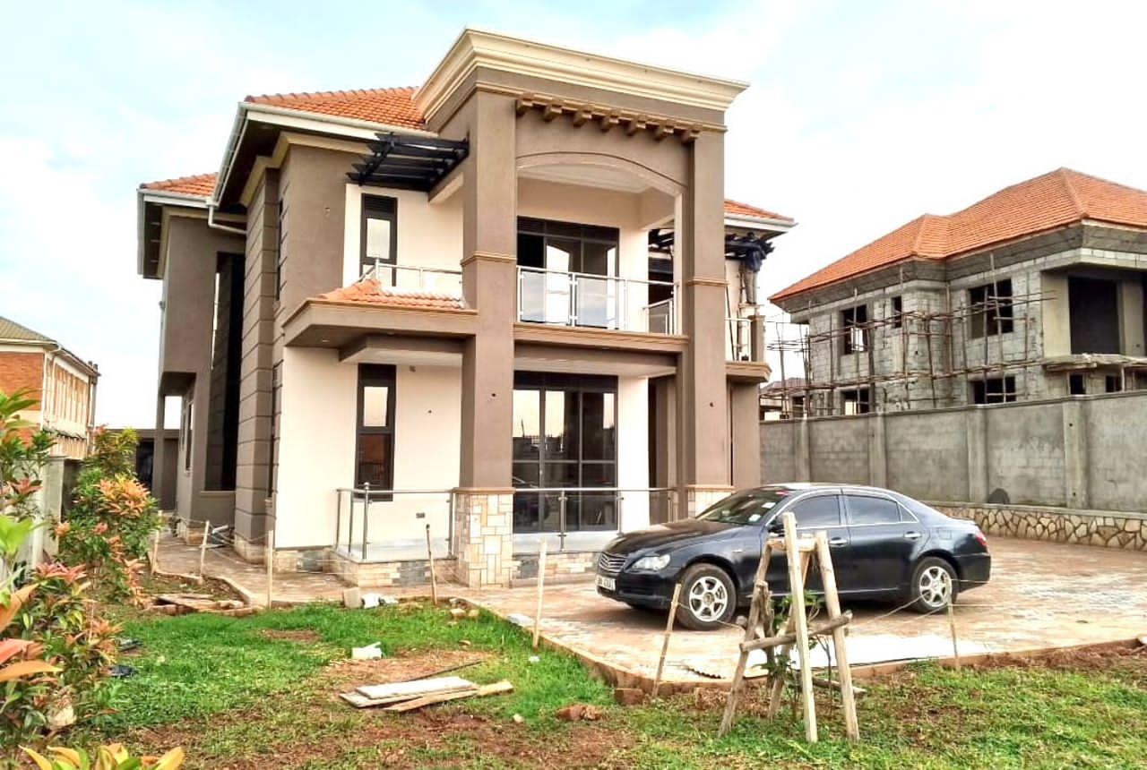 Luxury 5 Bedroom House in Kigo